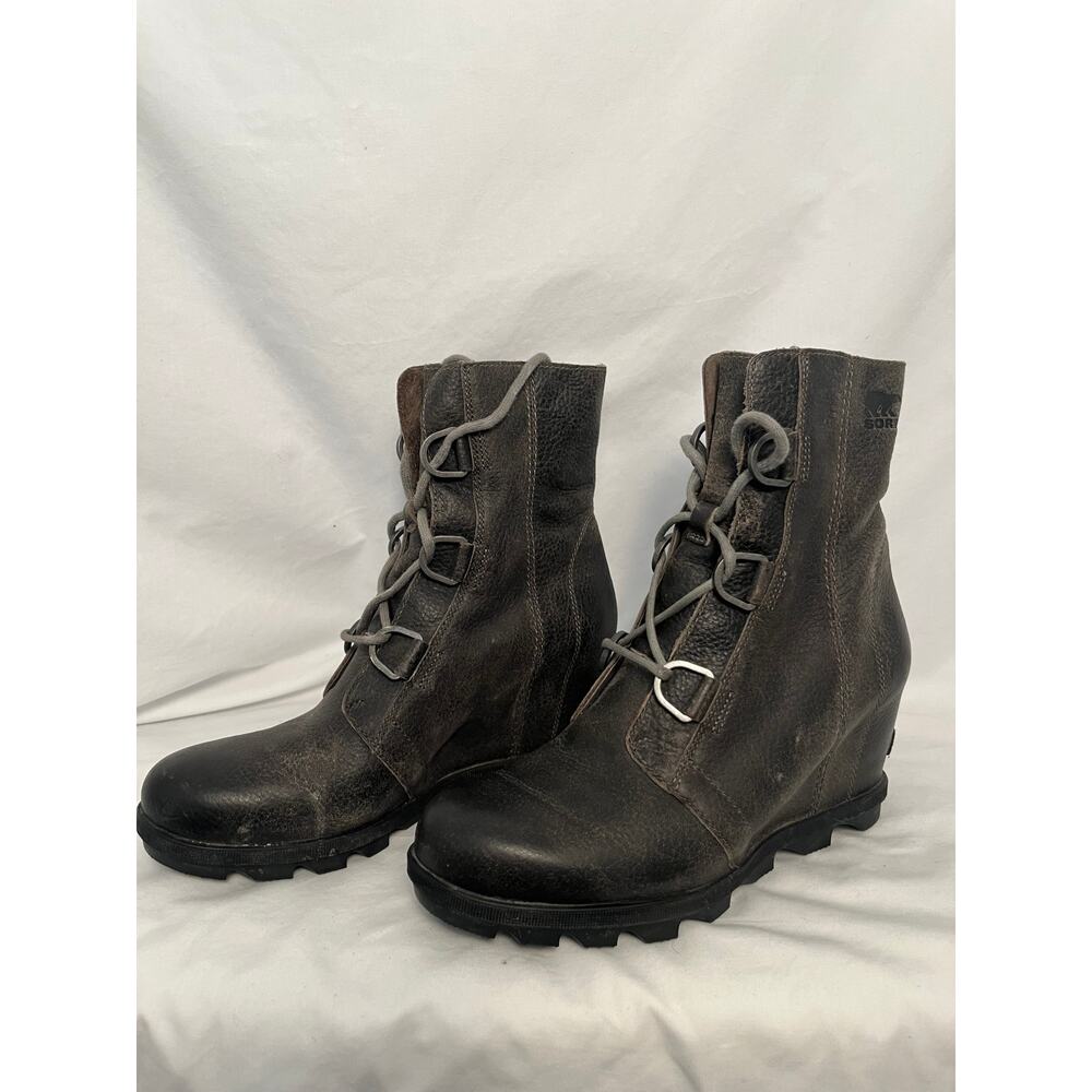 Sorel Olive Green Leather Lace Up Boots Women’s Size 10 Utility Outdoor